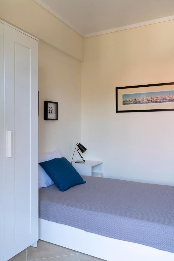Alexandros Maisonettes & Apartments เนอามูดาเนีย ภายนอก รูปภาพ